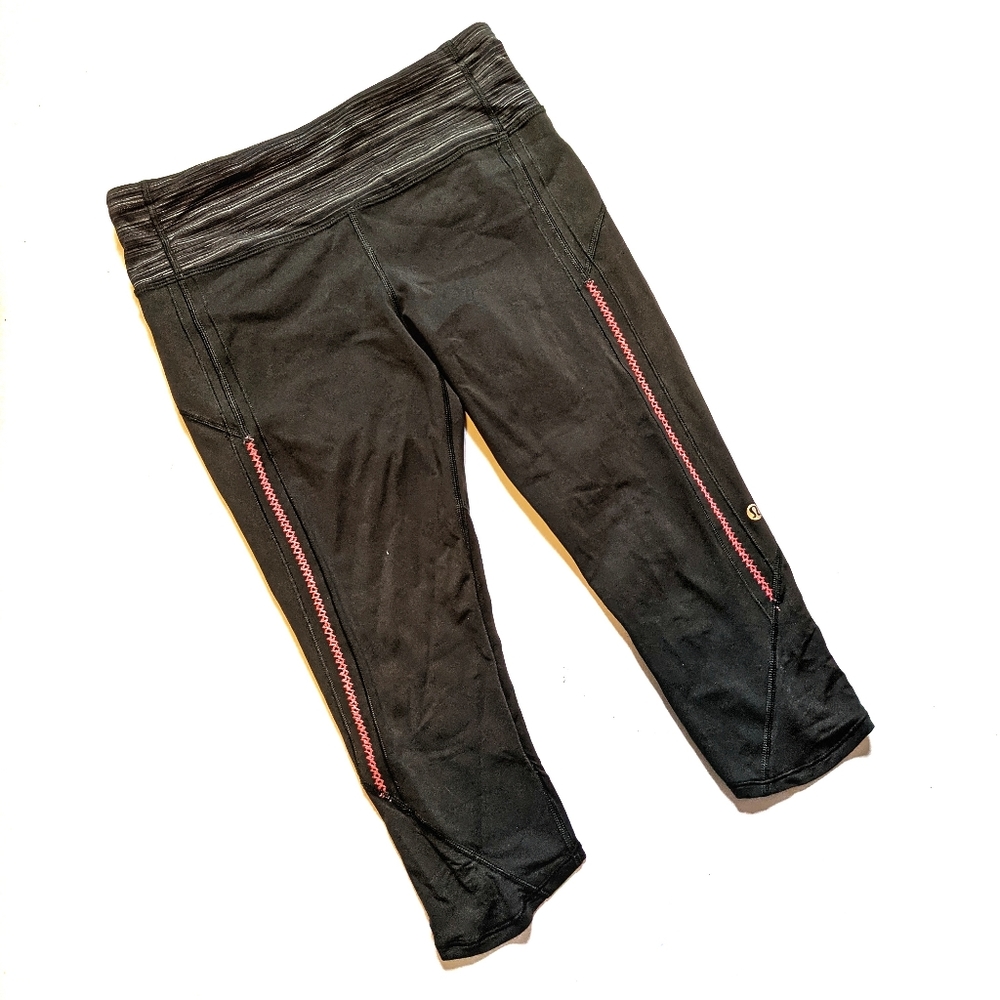 LULULEMON | Vent It Out Crop Leggings